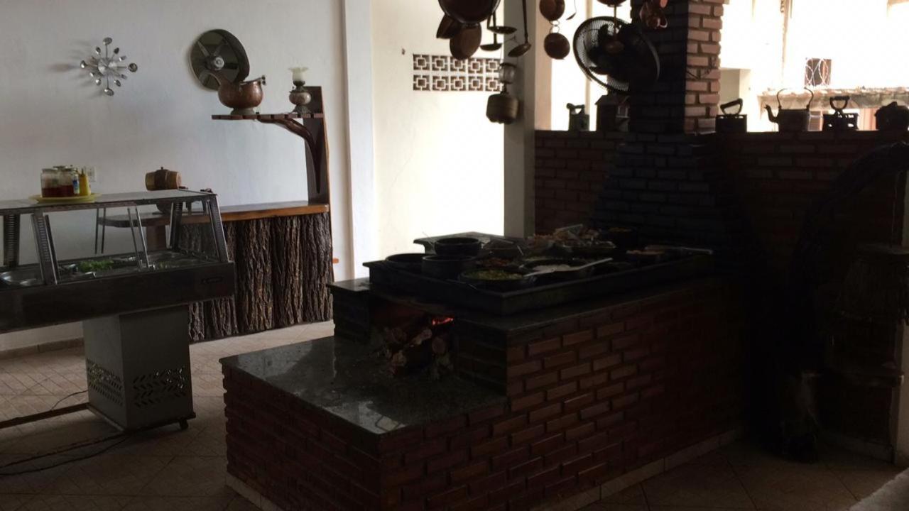 Pousada Recanto De Minas นอวา วิซอซา ภายนอก รูปภาพ